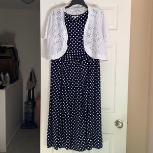 North Style Brand Dress size 12. Selling dress alone for $10